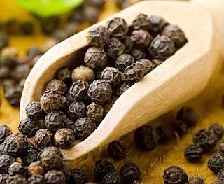 Dapatkan manfaat lada hitam pada perawatan tubuh Paluluhing Rasa Aphrodisiac di Nurkadhatyan SPA